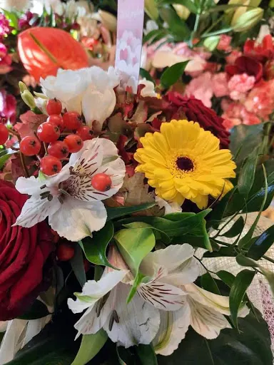 Kwiaty u Basi - kwiaciarnia, bukiety ślubne i okolicznościowe